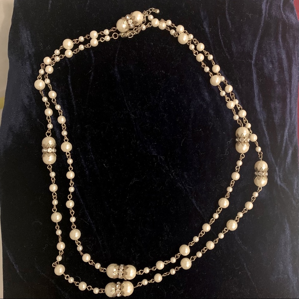 Faux Pearl necklace 46 long